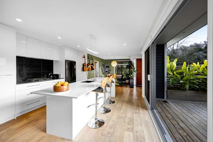 8 Bright Way Lower Vogeltown_5