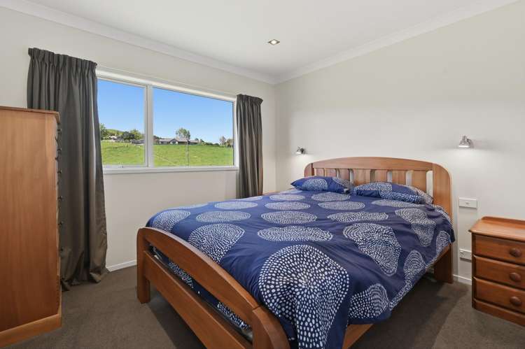 100 Falcon Drive Welcome Bay_8