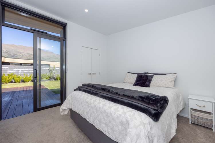 4 Stackbrae Avenue Wanaka_11