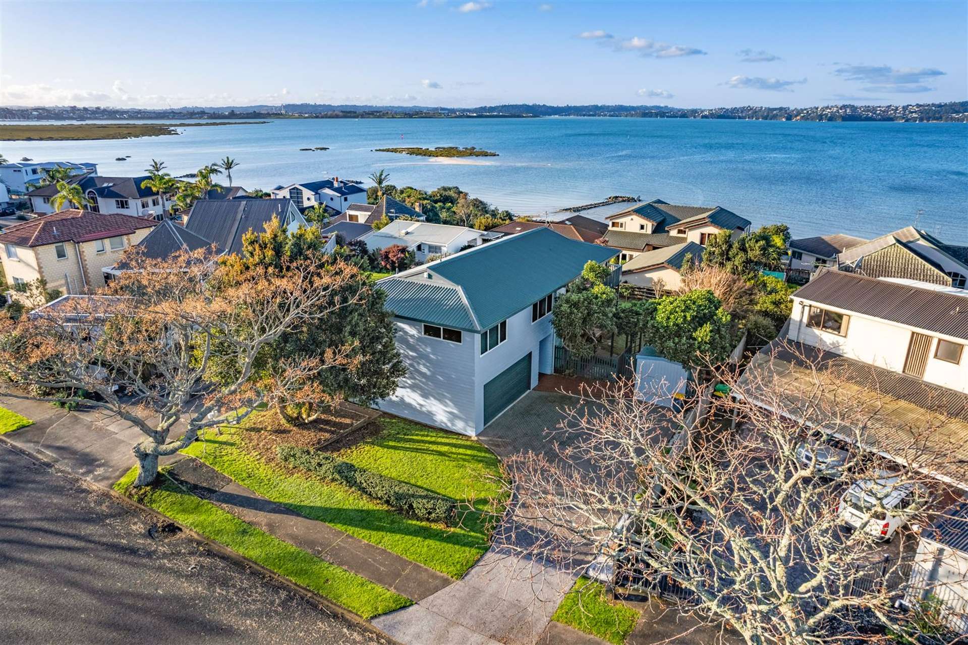 58 Spinnaker Drive Te Atatu Peninsula_0