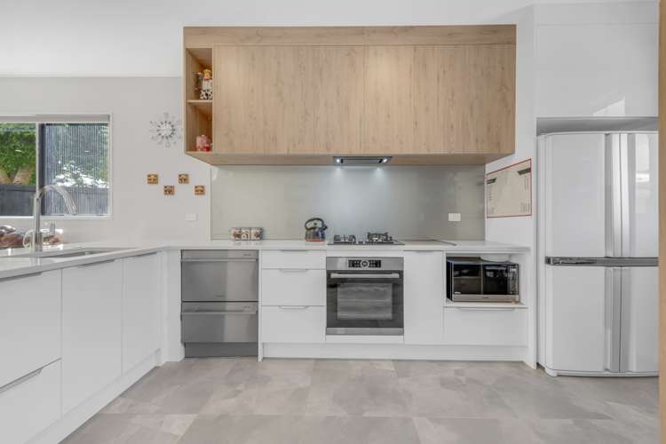 71d Glenmore Road Sunnyhills_12