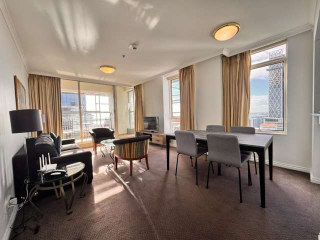 2207/8 Albert Street 10015_1