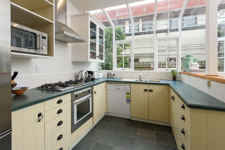 132 Tinakori Road Thorndon_4