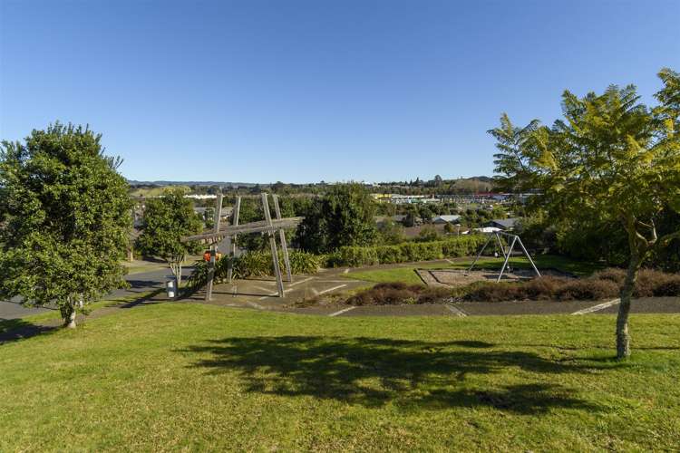 11 Caldera Crescent Pyes Pa_15