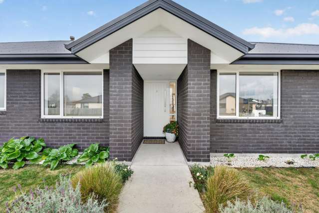 54 Graeme Foote Street Darfield_1