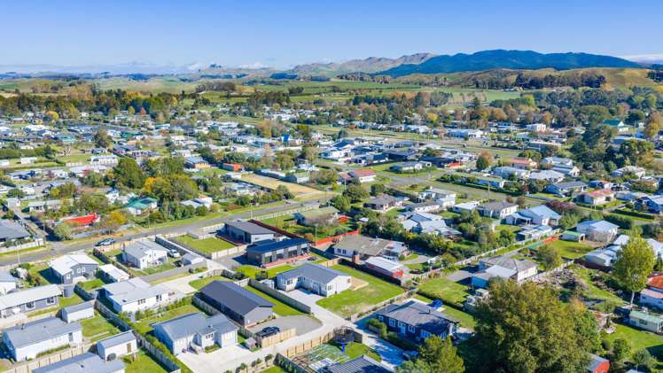 7D Lawrence Street Otane_16
