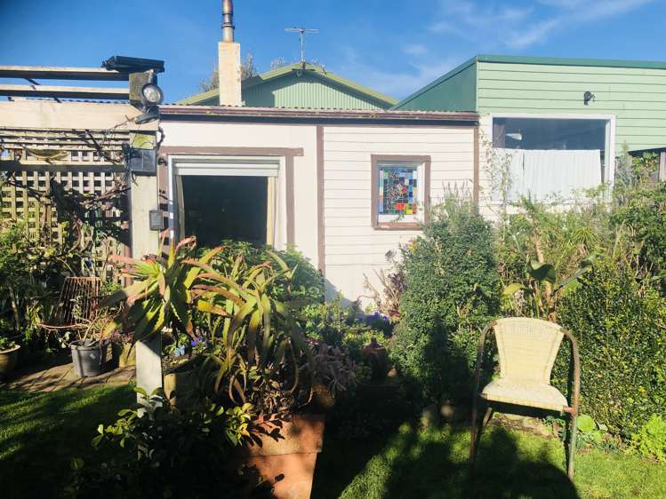77 Kapuni Street Manaia_2