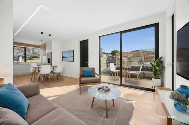 1/7&2/7 Broadview Place Howick_2