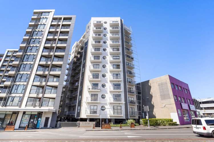 810/11 Union Street_0