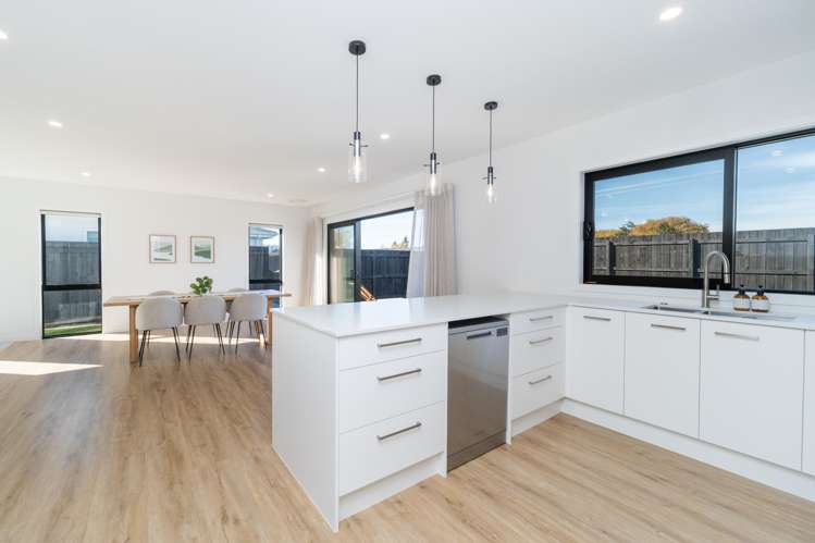 78 Freedom Drive Kelvin Grove_17