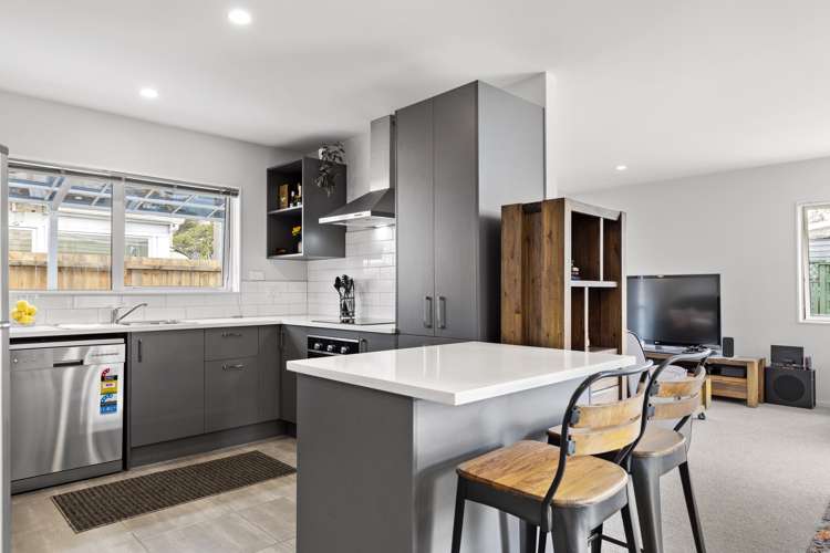 44a Earlsworth Road Mangere East_6