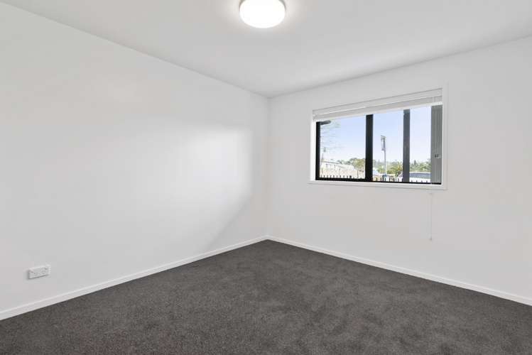 1B/4045 Great North Road 1700_4