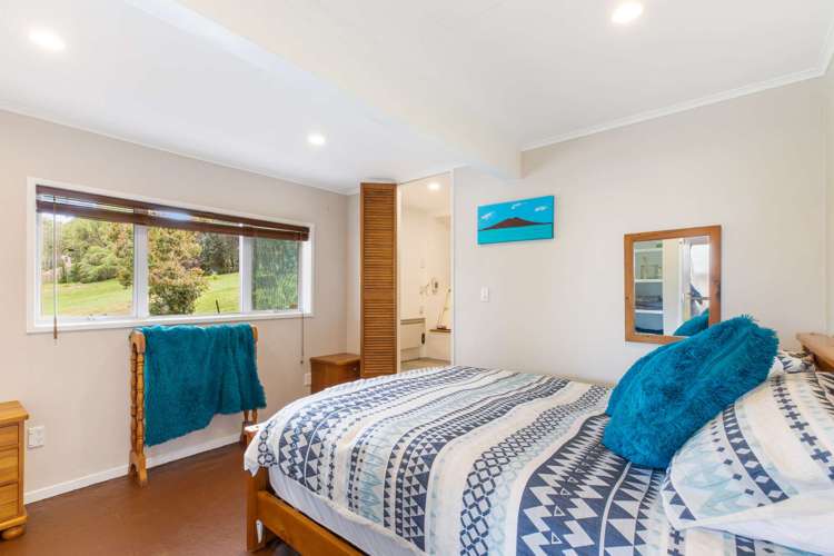 2/14d Moffat Road Red Beach_16