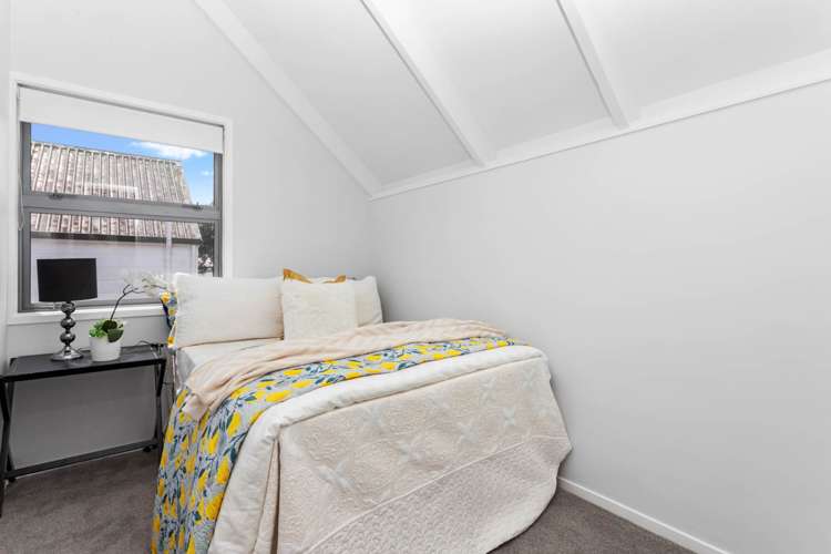 2/7 Hardington Street Onehunga_12