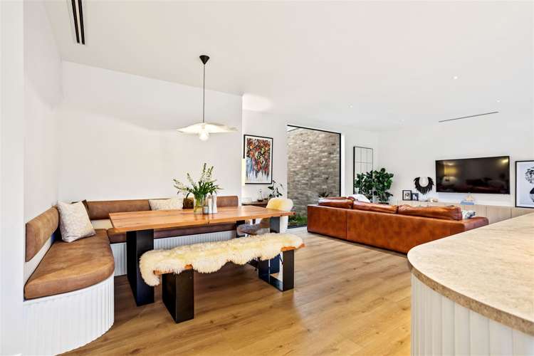 53 Houpuni Road Wainui_8