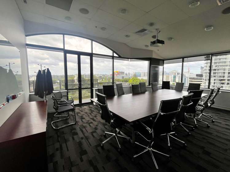 36 Kitchener Street City Centre_12