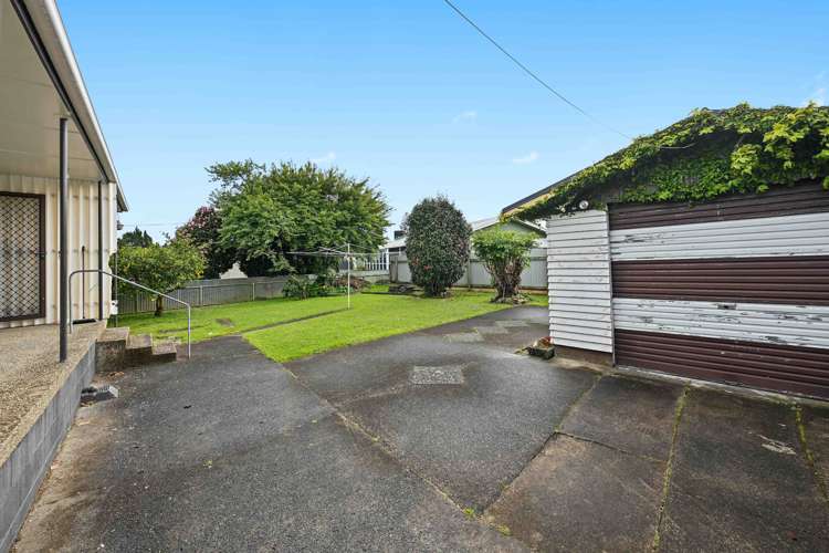 6 Carlyle Avenue Chartwell_5