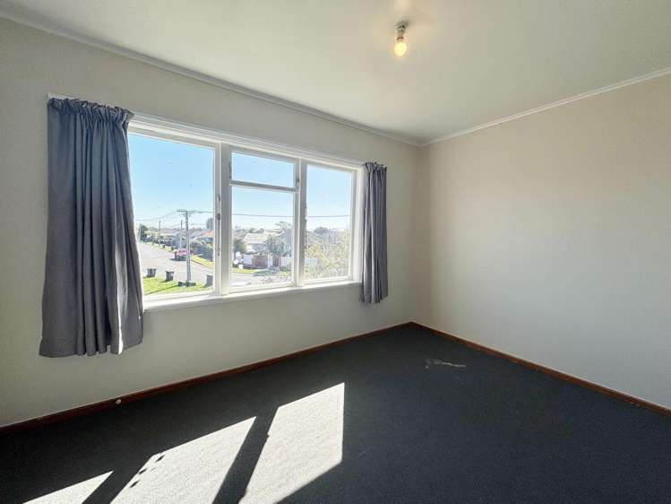 20 Bournemouth Cr Aranui_8