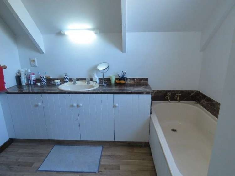 27 Churchill Avenue Allenton_8