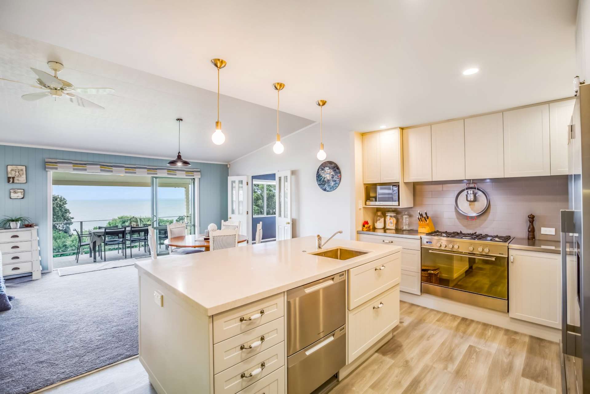 49 Torkar Road Clarks Beach_0