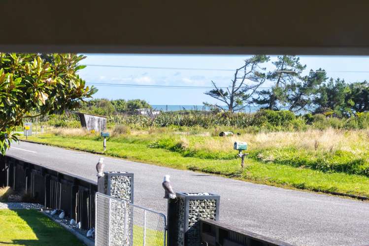 5 West Drive Hokitika_5