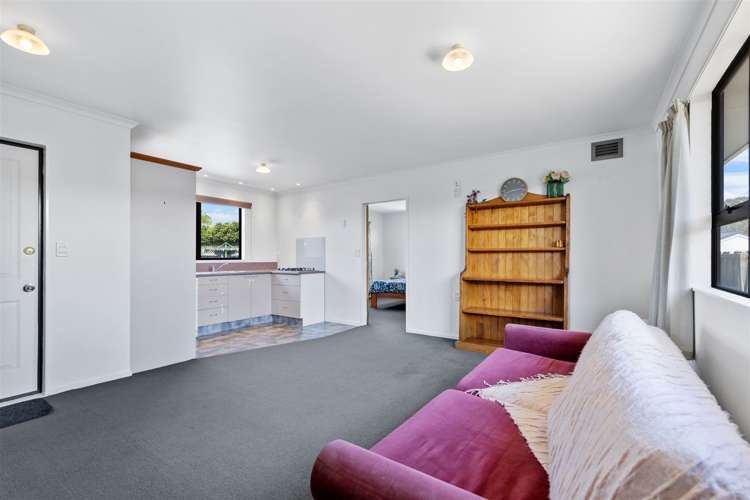 12 Takapu Place Bromley_12