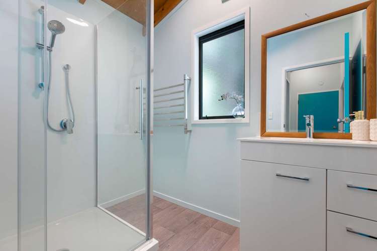 174 Okere Road Okere Falls_10