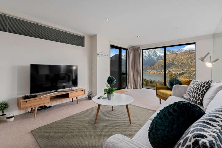 22 Goldrush Way Queenstown_13