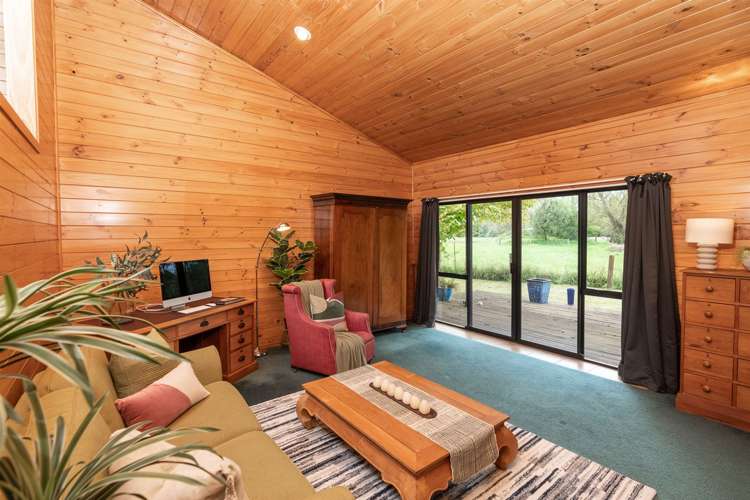 162 Houchens Road Glenview_5