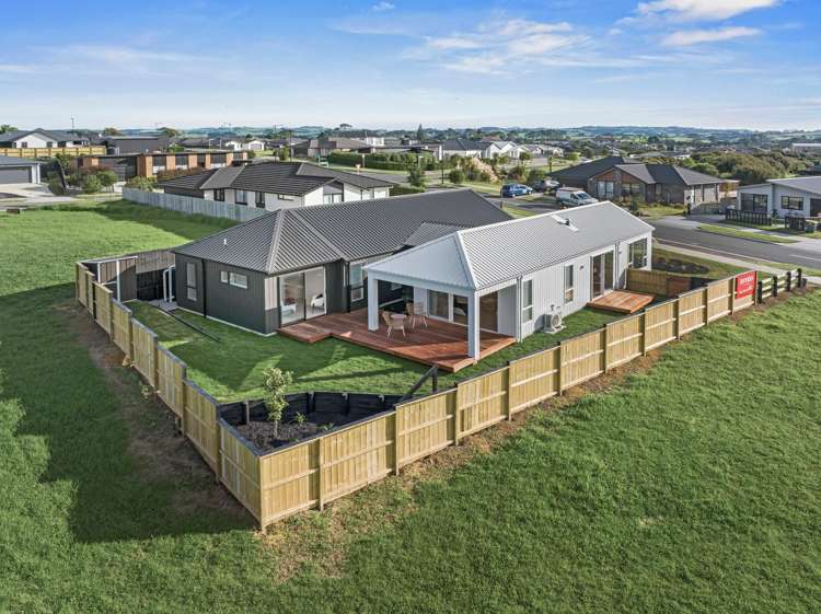 42 Opouatu Avenue Glenbrook_28