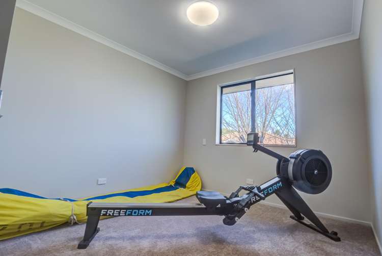 15 Tironui Terrace Western Heights_11