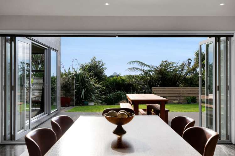 61 Karamea Street Whalers Gate_12