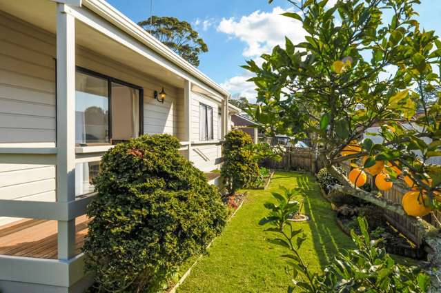 2/83 Glendale Road Glen Eden_3