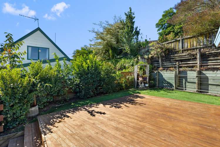 10 Poike Road Hairini_32