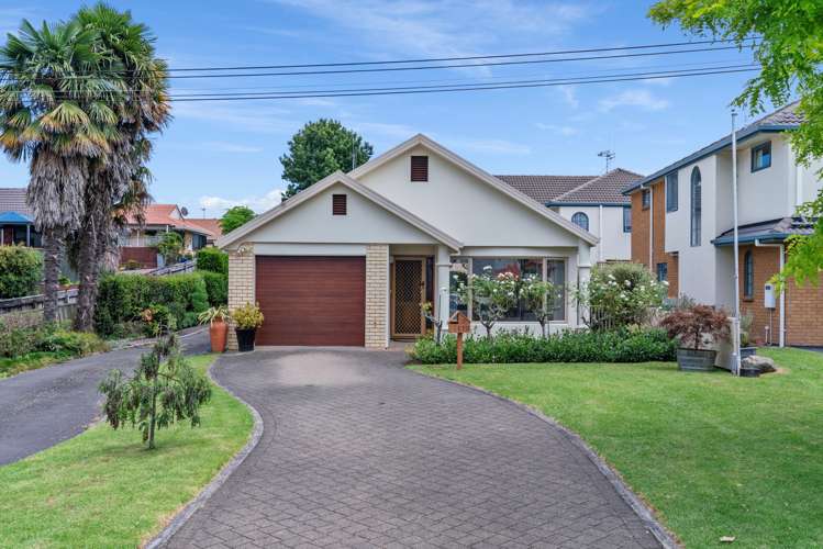 2/173 Edgecumbe Road_0
