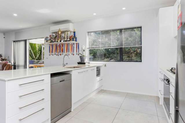 54 The Enclave Totara Heights_4