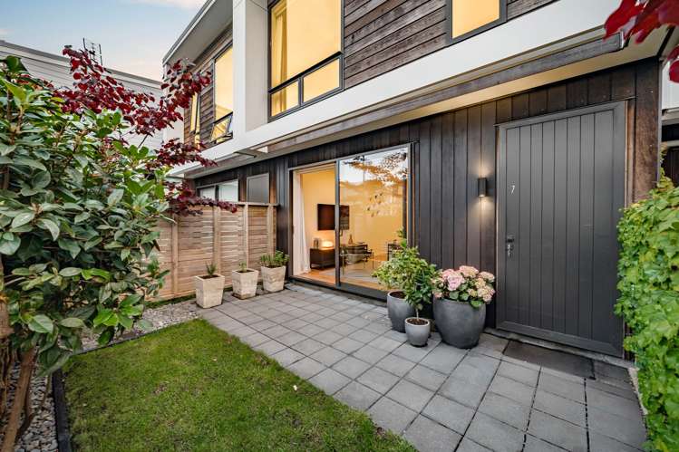 7/4 Glen Atkinson Street St Heliers_20