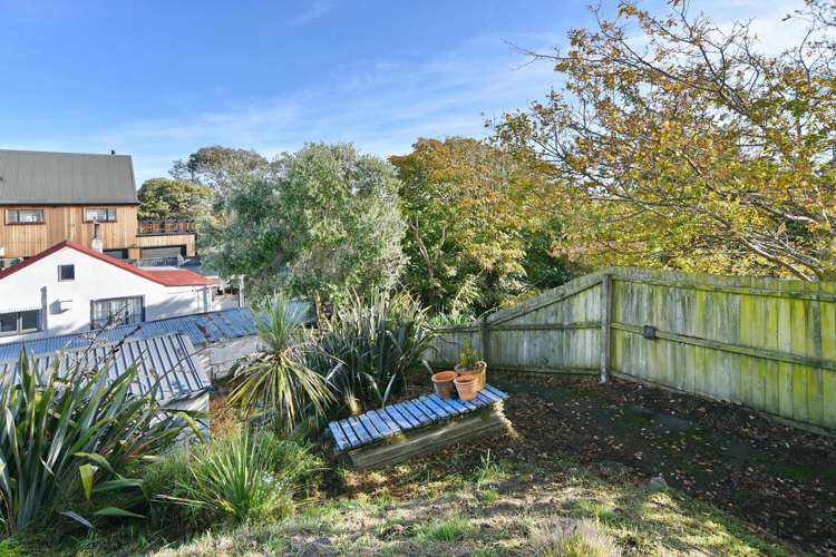 47 Batten Grove The Pines Beach_25