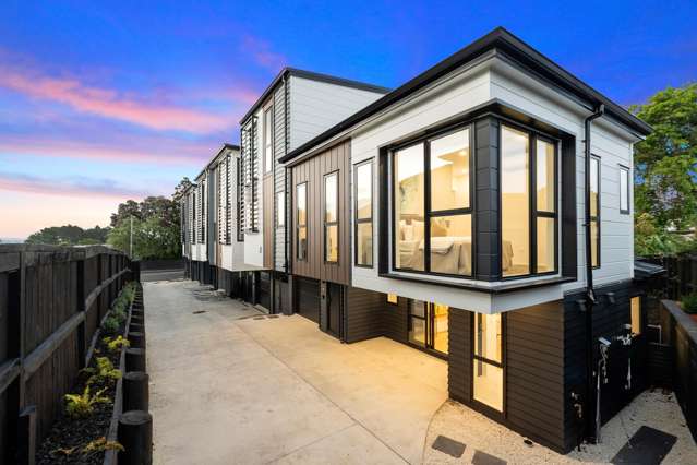 Affordable Luxury - Corner Duplex Home