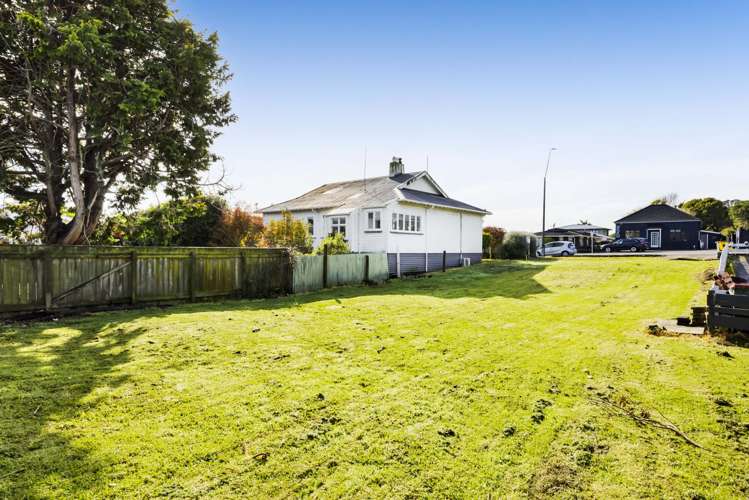 86 Lemon Street and 70, 72, 74 Eliot Street New Plymouth_37