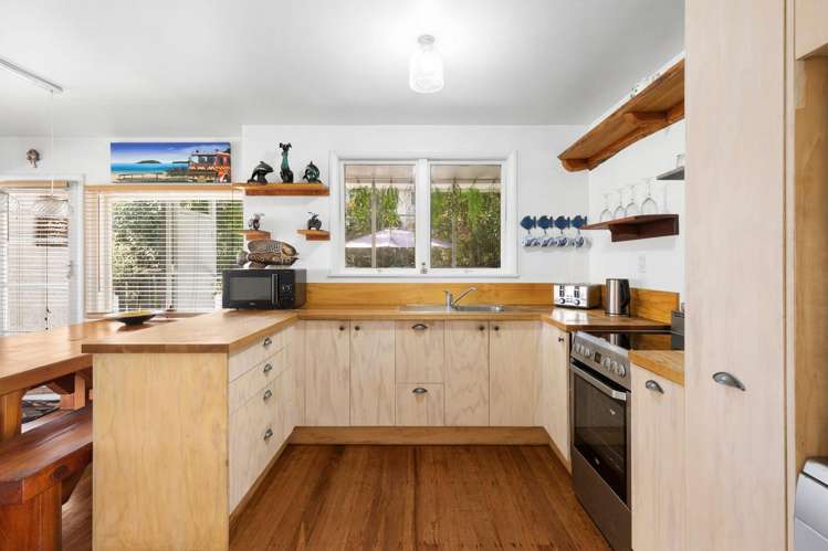 684 Abel Tasman Drive, Takaka_0