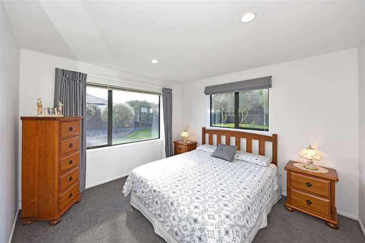 12 Sweet Waters Place Woolston_11