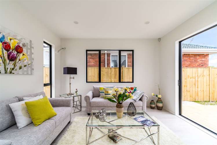 718b Massey Road Mangere_1