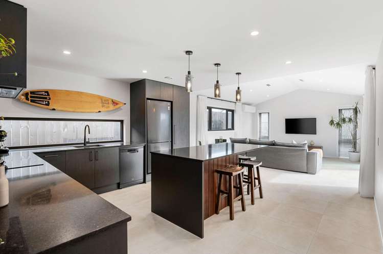 18 Tunarau Street_4