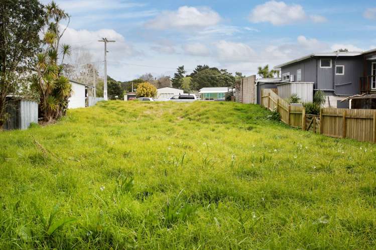 15 Maraetai Place Port Waikato_4