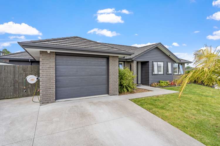 39 Surf View Crescent Red Beach_24
