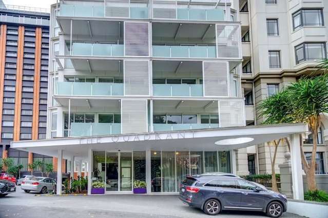 1016/10 Waterloo Quadrant Auckland Central_1