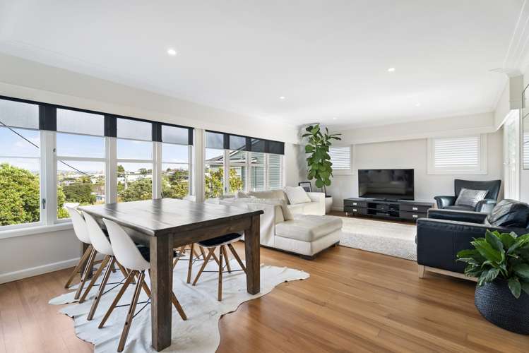 55 Seaview Road Castor Bay_7