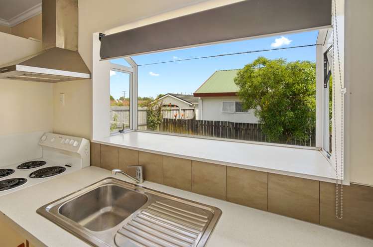 2/26 Taupata Street Stoke_3