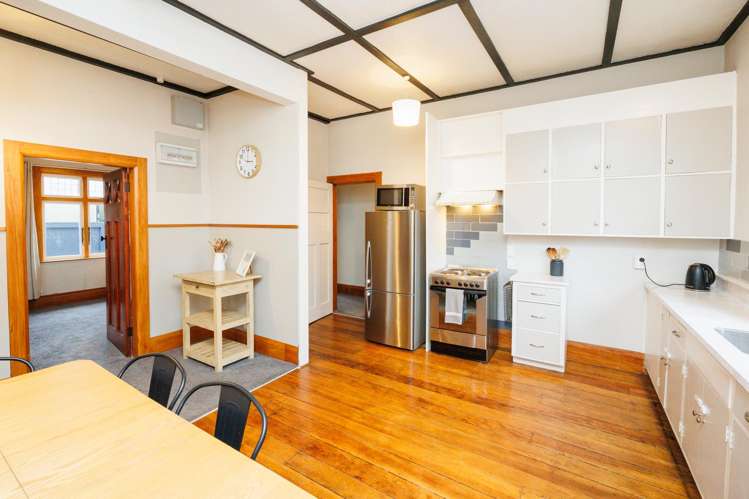 216 Grey Street Palmerston North Central_11